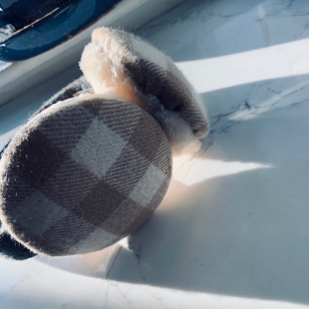 Burberry ear muffs